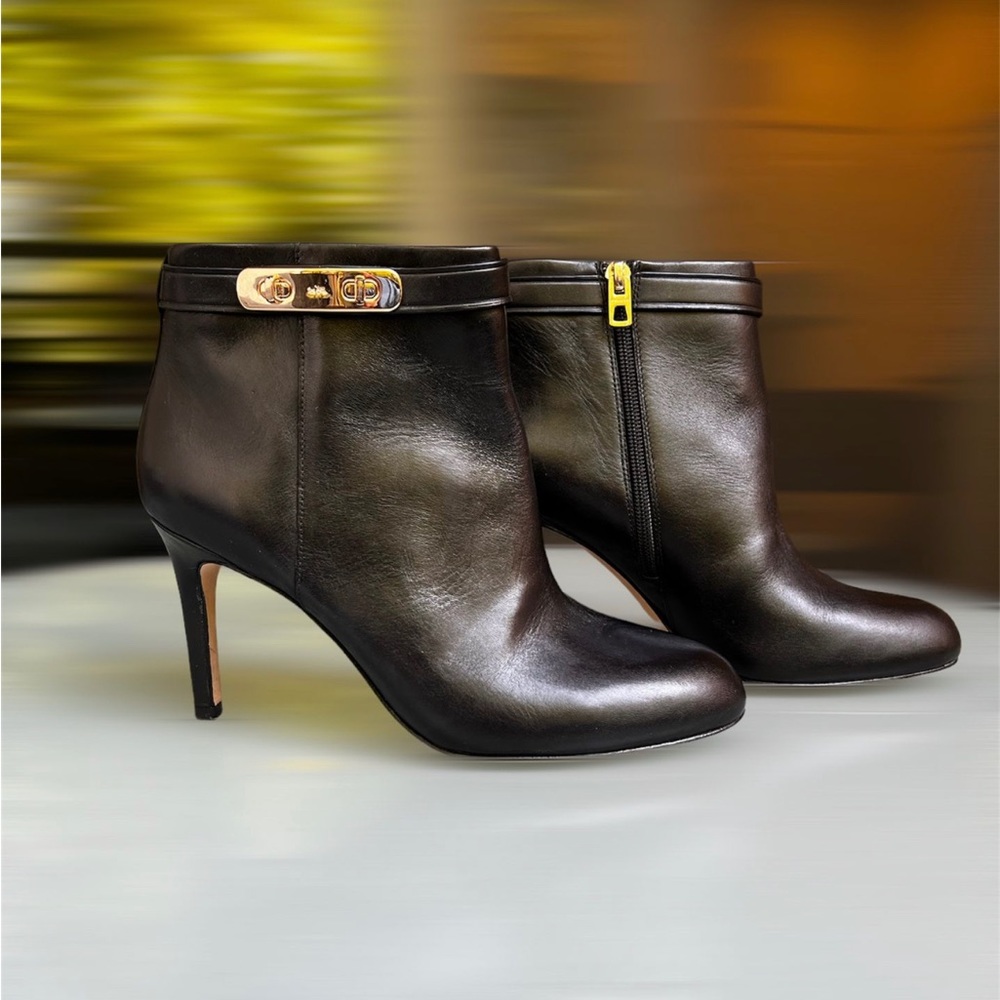 Black Coach bootie
